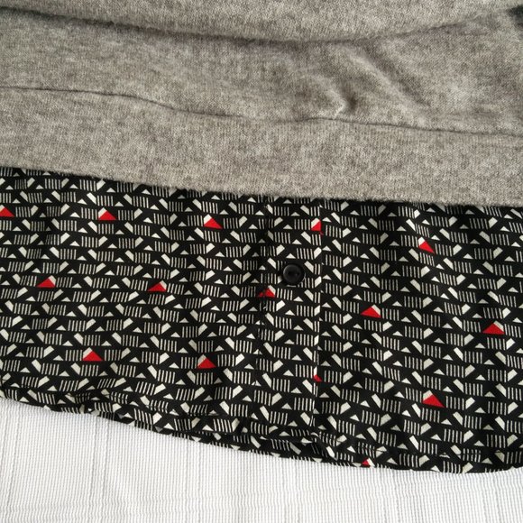 Faith and Joy Collar Gray Sweater, L - Picture 7 of 9